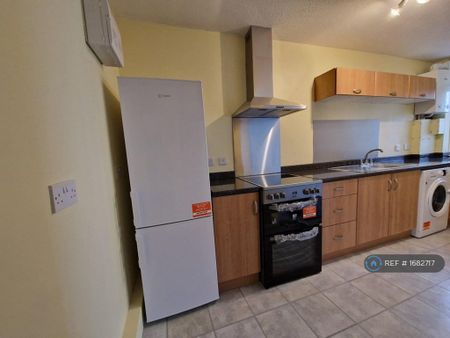 1 bedroom flat to rent - Photo 5