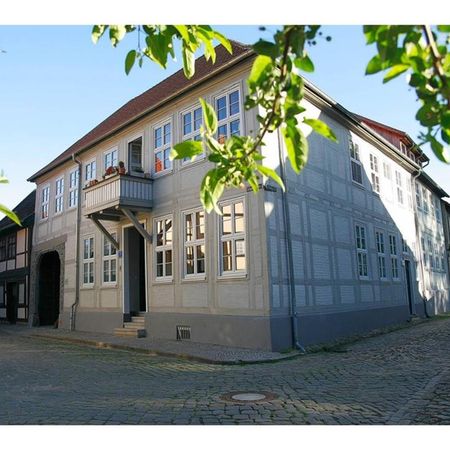 Schicke 3-Raum-Wohnung im historischen Stadtkern - Photo 3