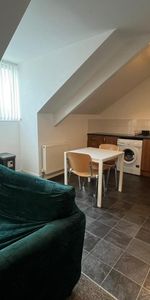 Woodland Terrace, Flat 6, Plymouth - Photo 3