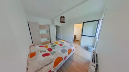 Maison à louer 4 pièces à Gradignan - Photo 2