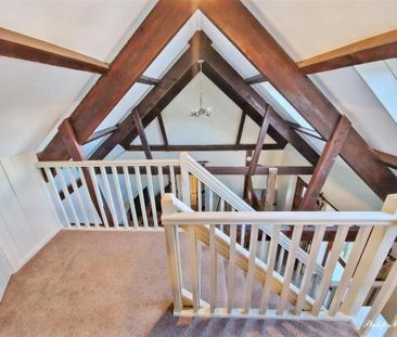 2 bedroom barn conversion to rent - Photo 4