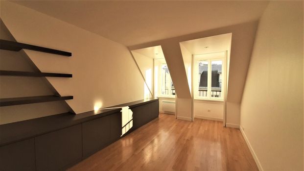 location Appartement T4 DE 121.8m² À PARIS - Photo 1