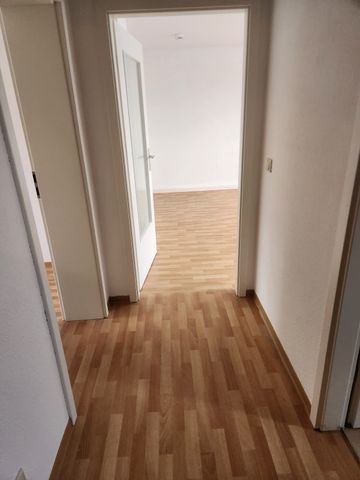 kleiner Garten und eine renovierte 3 Zimmerwohnung nahe der Elbwiesen - Photo 3