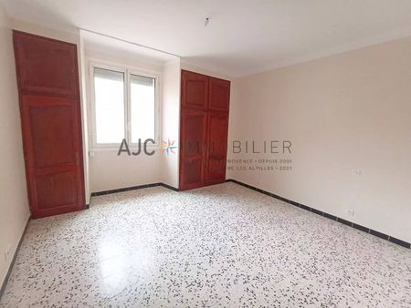 MAISON T2 AVEC JARDIN ET COUR - Photo 4