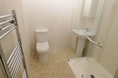 West Cliff, Preston - Photo 4