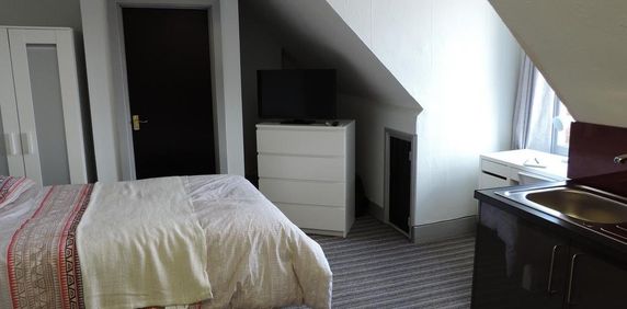 1 bedroom house to rent - Photo 2