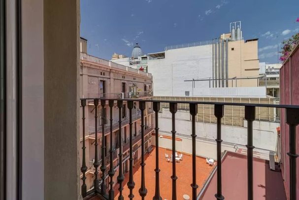 Calle de Pascual Rodríguez, Madrid, Community of Madrid 28011 - Photo 1