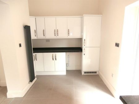 Knighton Drive, Stoneygate, Leicester - Photo 2