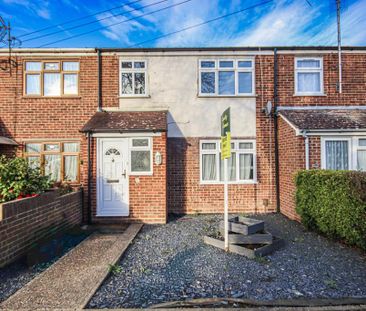 3 bedroom terraced house to rent - Photo 5