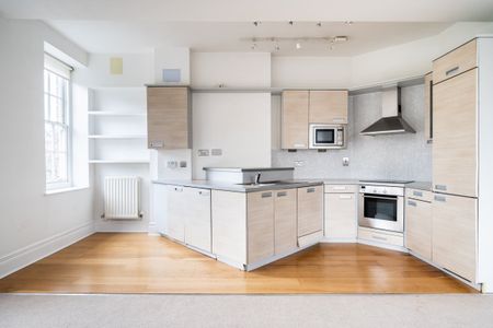 Windlesham Road - Photo 2