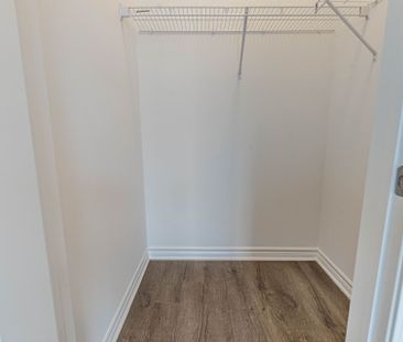 For Lease - 1700 Dance Court, Milton, Ontario - Photo 2