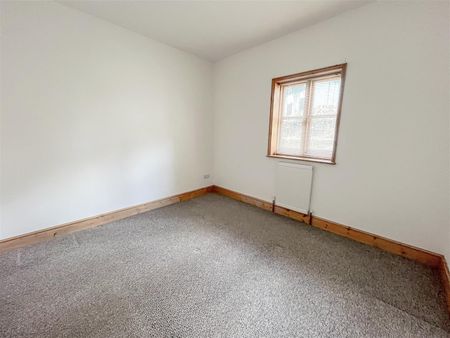 Tower Road West, St. Leonards, TN38 0RJ - Photo 2