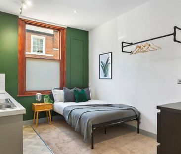 Studio to rent - Photo 1