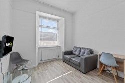 Clifton Place, Plymouth - Photo 2