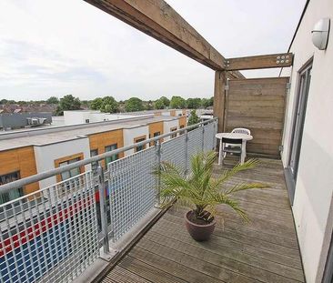 Flixton Road, Urmston, Manchester, M41 - Photo 6