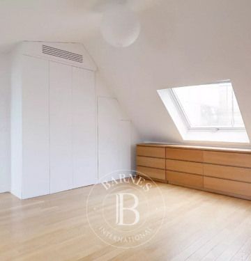 Appartement • Europe - Photo 2