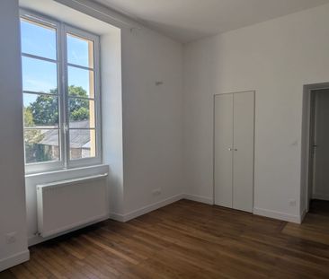 Location Maison 5 pièces 115m² - Photo 1