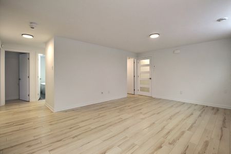 Condo for rent, Longueuil (Le Vieux-Longueuil) - Photo 3