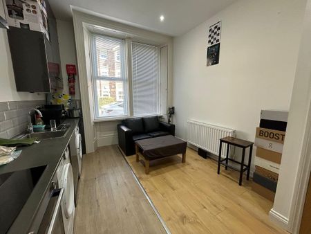 1 bedroom apartment to rent - Photo 3