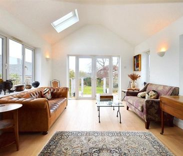 Linton, Cambridge, Cambridgeshire - Photo 2