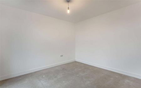 4 bedroom terraced house to rent - Photo 3