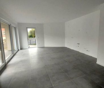 APPARTEMENT T3 - NEUF - PARKING ET TERRASSE - Photo 2