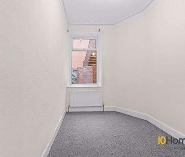 Alexandra Road, Gateshead, NE8 - Photo 2