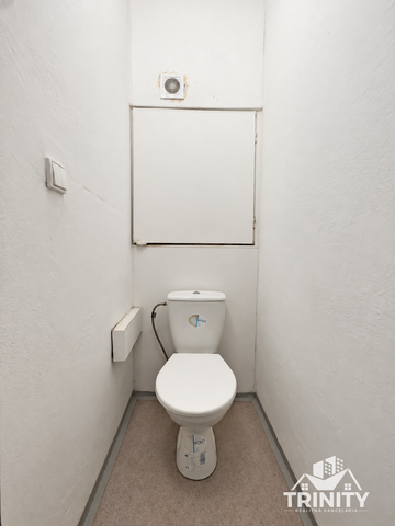 Na prenájom 2-izbový byt s balkónom na MDŽ v Šuranoch – Fotografia 4