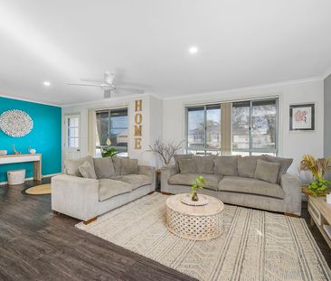 34 Greenmeadows Drive, Port Macquarie NSW 2444 - House For Rent | D... - Photo 1