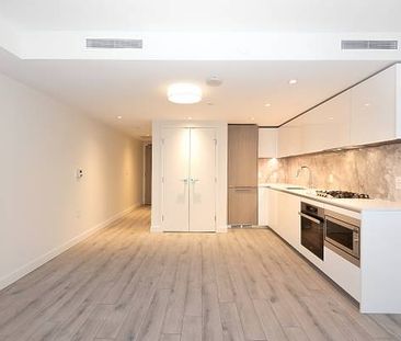 Luxury New Studio in Yaletown at 8X Rentals Available November 1, 2024 - Photo 1