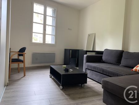 Location Appartement 1 pièce 29m² MONTPELLIER 34000 - Photo 2