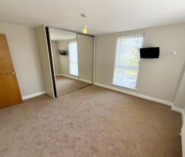 Apartment 3 1c Mayfield Square, Belfast, BT10 0QT - Photo 1