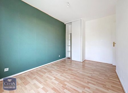 Location Appartement 4 pièces 90m² TASSIN LA DEMI LUNE 69160 - Photo 3