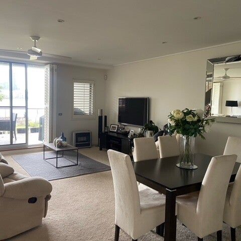 Wentworth Point - Photo 1