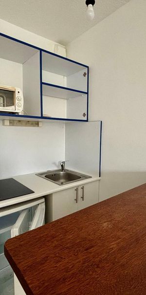 Location Appartement 1 pièce 24m² POITIERS 86000 - Photo 1