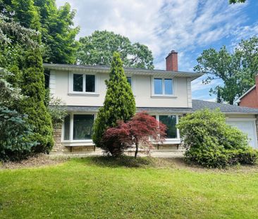 For Lease - 125 Bannatyne Drive, Toronto, Ontario - Photo 1