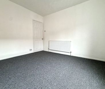 Edward Street - Photo 1