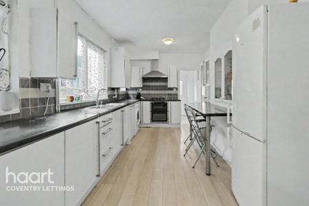3 bedroom terraced house to rent - Photo 5
