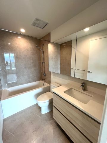Beautiful 16th Floor Condo – BRAND NEW – WATER BY THE PARK - Photo 4