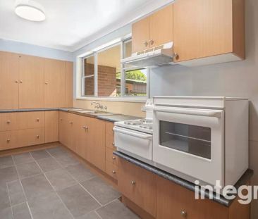 Spacious Family Home in a Convenient Location - Photo 4