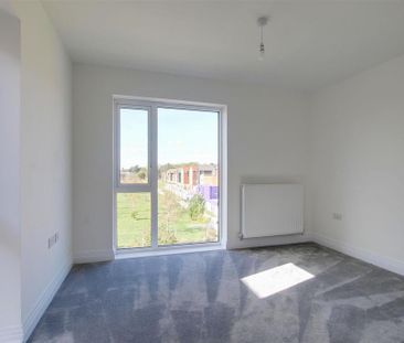4 bedroom townhouse to rent - Photo 6