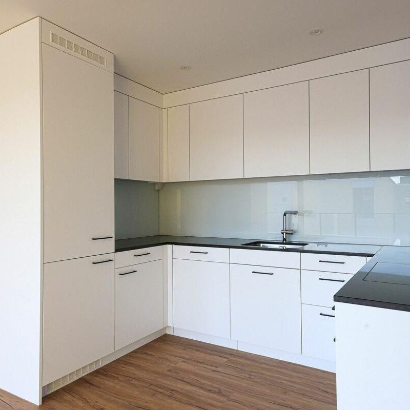 Attraktive 2.5-Zimmerwohnung mit komfortabler Loggia - Foto 1