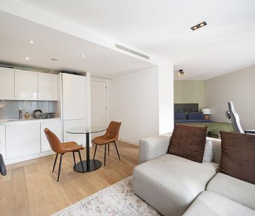 Studio to rent - Photo 2