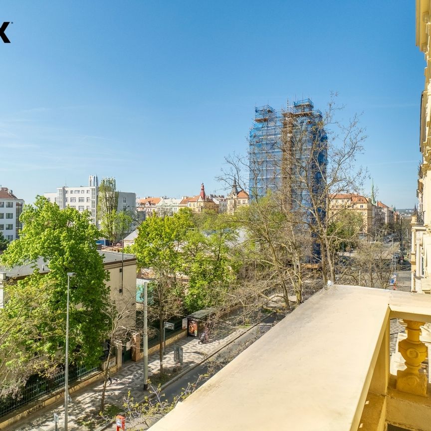 Pronájem bytu 2+kk 65 m², Korunní 1257, Praha - Фото 1