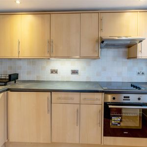 Constantine Street, Plymouth - Photo 2