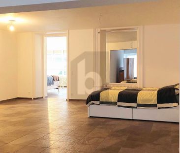 GENEROUS AND CENTRAL - Photo 2