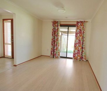 34 Cassowary Avenue, Werribee VIC, Belconnen - Photo 1