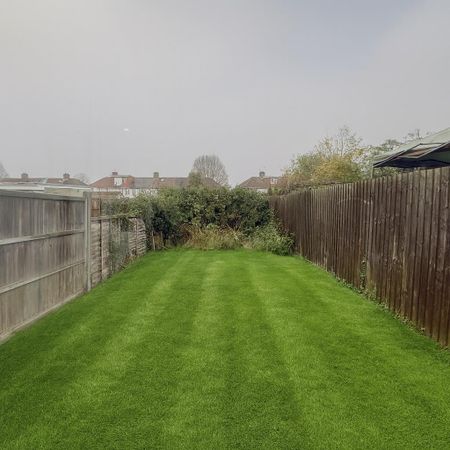 2 bedroom house to rent - Photo 2