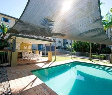 8/300 Sir Fred Schonell Drive, St Lucia, QLD 4067 - Photo 2