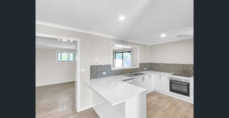 Convenient & Comfortable Living - Photo 2